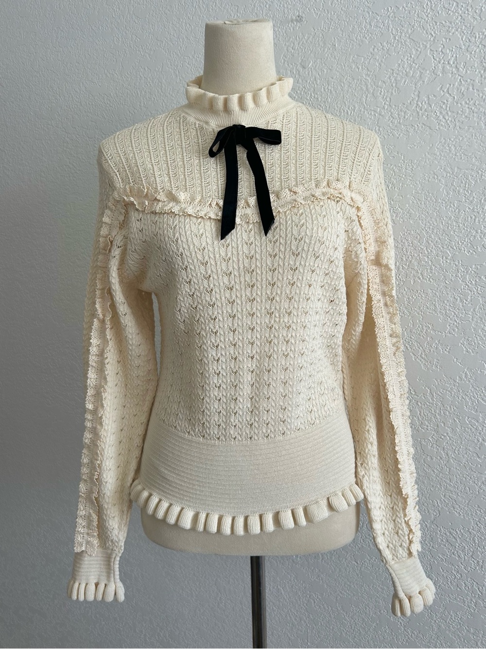 Zara Coquette Romantic Cream Lace Long Sleeve Blouse Top